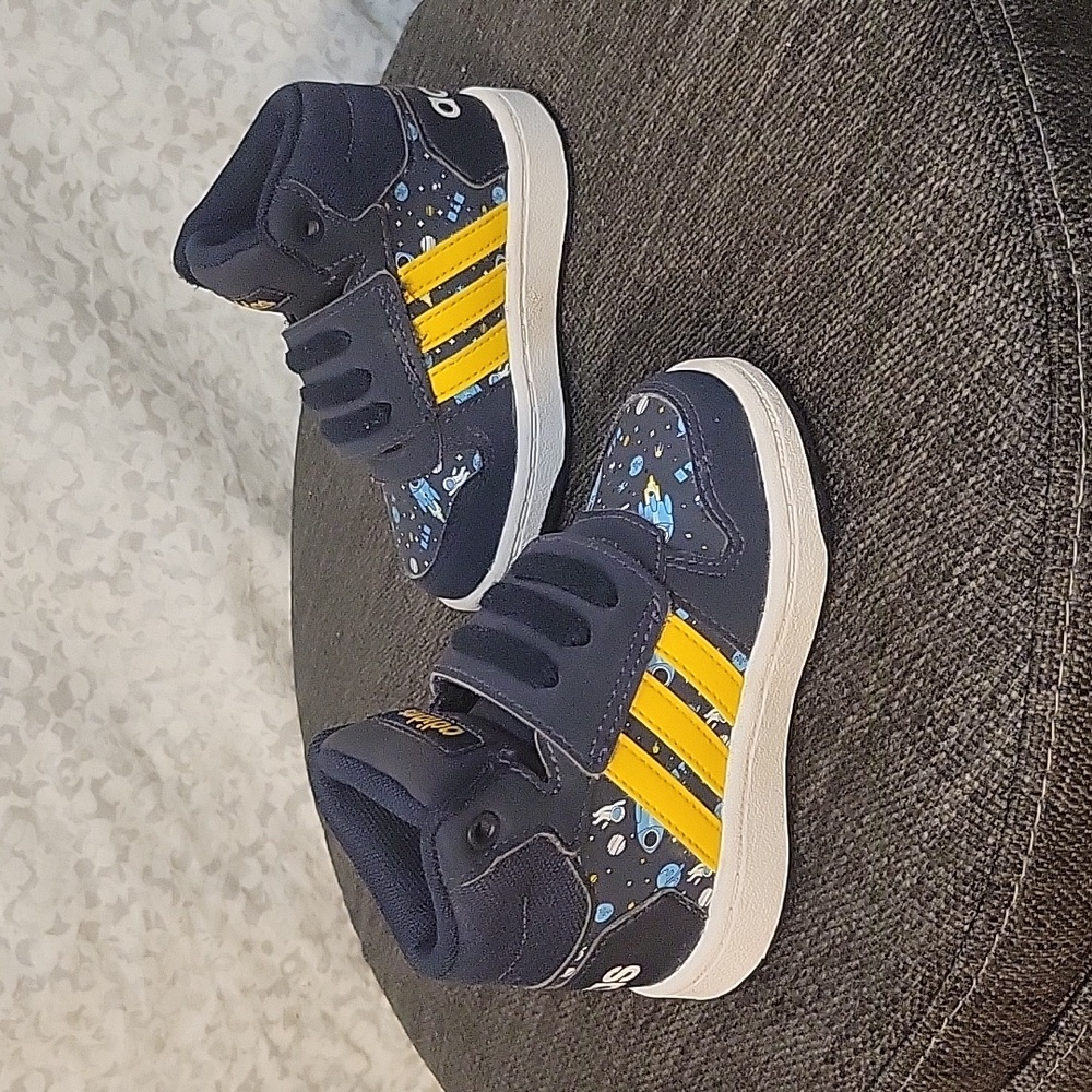 5k Adidas Space Hightop Toddler Shoes